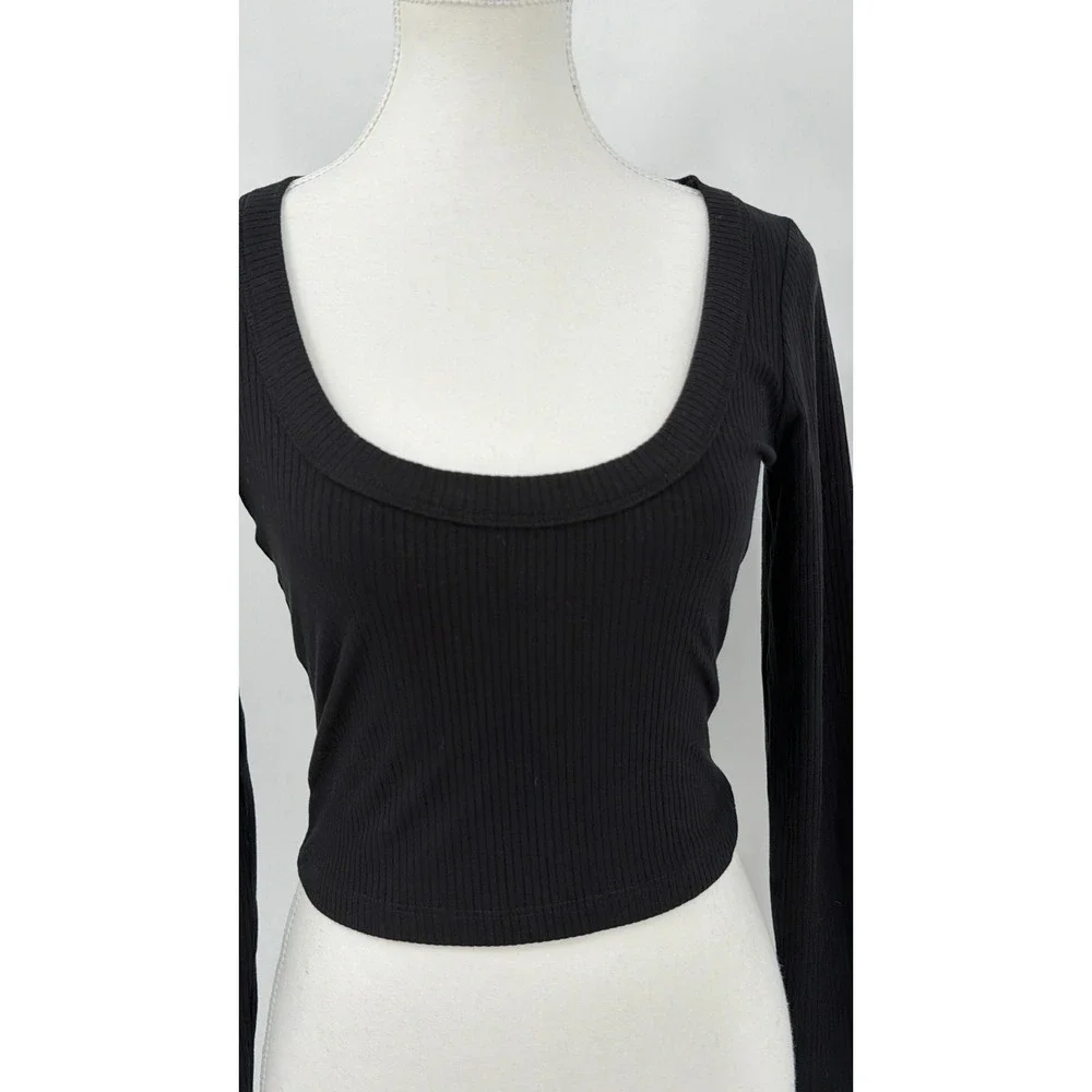Reformation Black Ribbed Long Sleeve Scoop Neck Cropped Top Size S Small USA